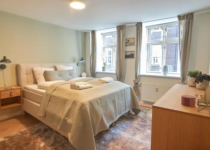 Designer 2 Bedroom With Private Balcony Kodaň