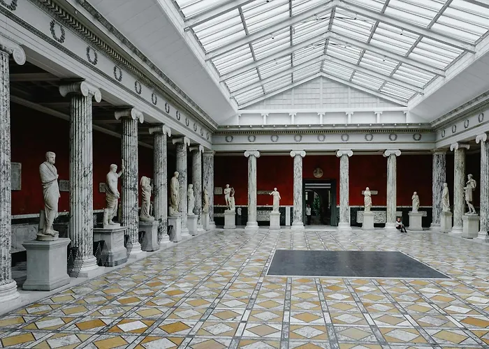 Designer 2 Bedroom With Private Balcony Kopenhagen