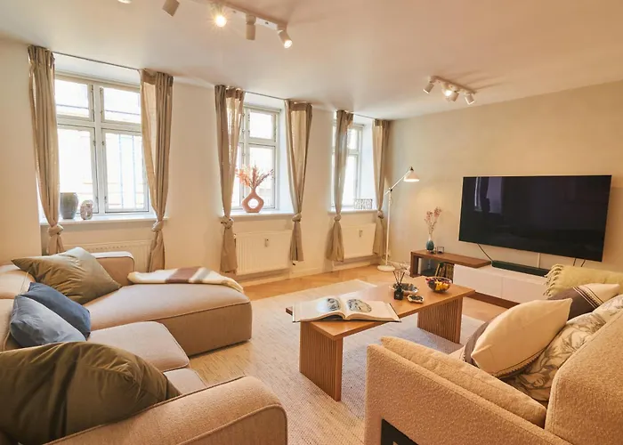 Apartment Designer 2 Bedroom With Private Balcony Kopenhagen