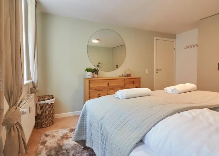 Designer 2 Bedroom With Private Balcony Apartment