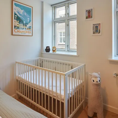 Designer 2 Bedroom With Private Balcony *